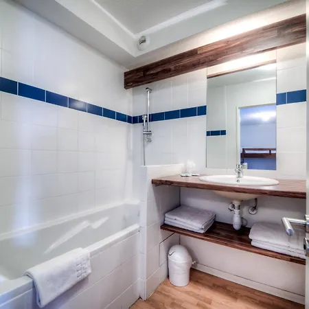 Appart hôtel Zenitude Hôtel-résidences L'acacia 3*